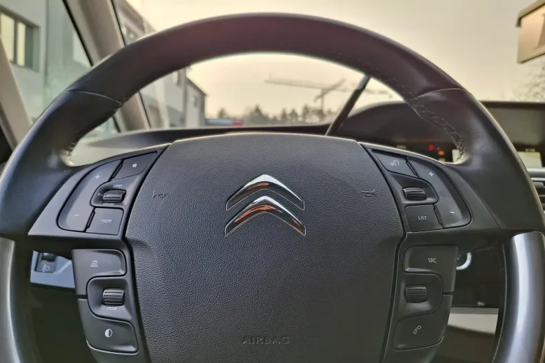 Citroën C4 Space Tourer din 2020 cu 100.404 km - oferta CIT198828 - foto 25