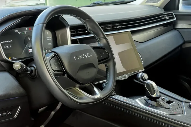 Lynk & Co 01 din 2022 cu 103.630 km - oferta LYN198835 - foto 12