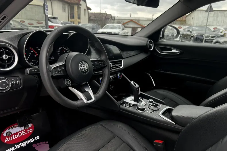 Alfa Romeo Giulia din 2020 cu 76.827 km - oferta ALF198836 - foto 5