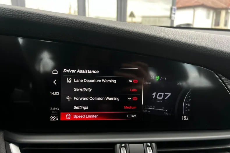 Alfa Romeo Giulia din 2020 cu 76.827 km - oferta ALF198836 - foto 24