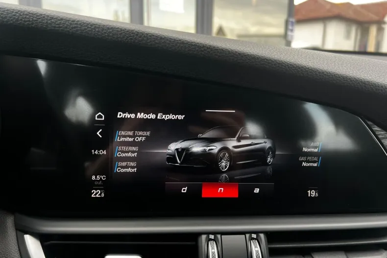 Alfa Romeo Giulia din 2020 cu 76.827 km - oferta ALF198836 - foto 27