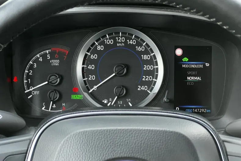 Toyota Corolla din 2020 cu 147.292 km - oferta TOY198840 - foto 15