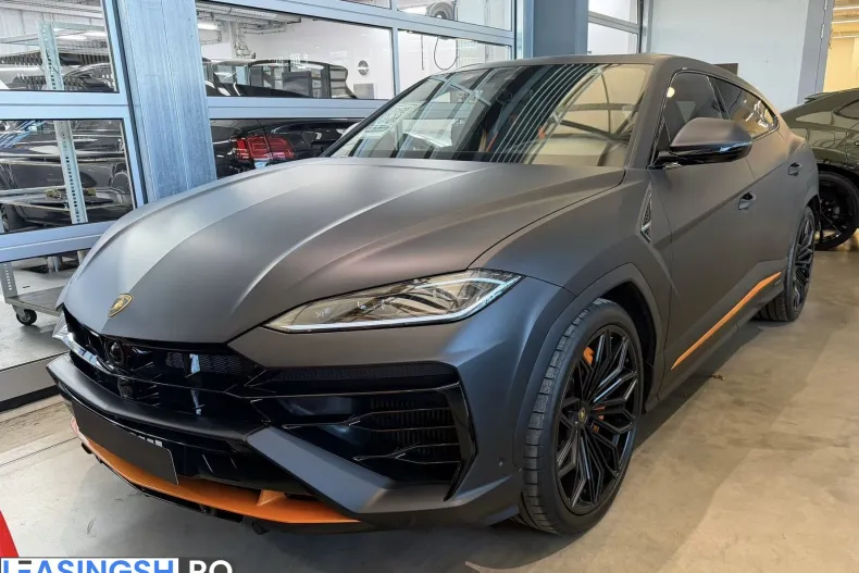 Lamborghini Urus din 2025 cu 3.000 km - oferta LAM198842 - foto 1