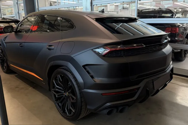 Lamborghini Urus din 2025 cu 3.000 km - oferta LAM198842 - foto 2