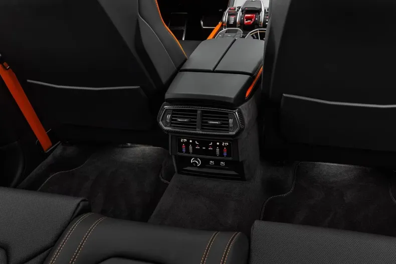 Lamborghini Urus din 2025 cu 3.000 km - oferta LAM198842 - foto 8