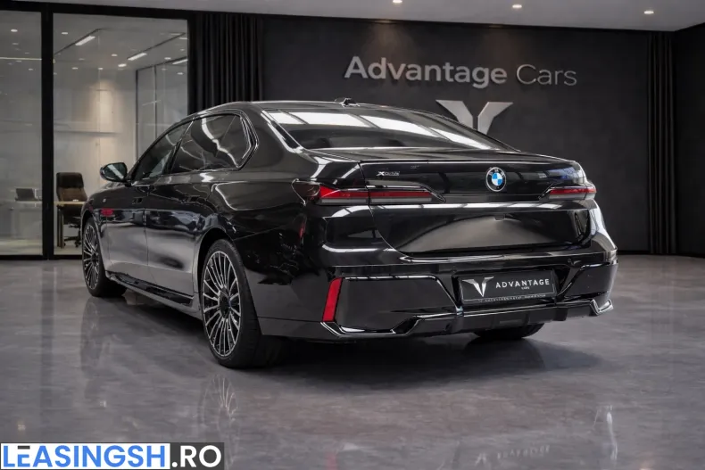 BMW 740d (Seria 7) din 2026 cu 20 km - oferta BMW198845 - foto 3