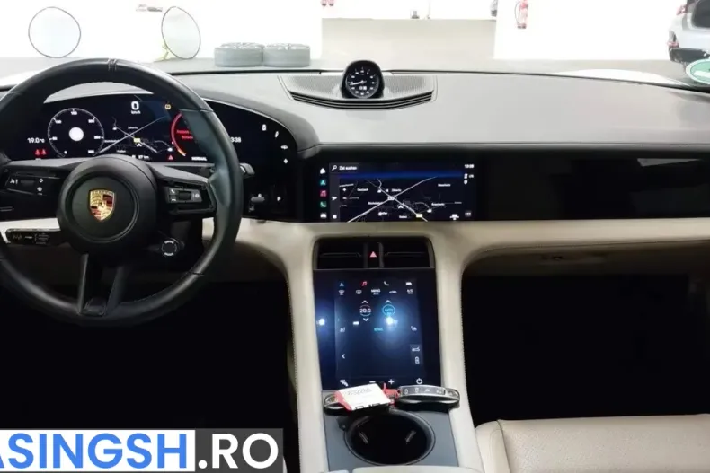Porsche Taycan din 2021 cu 55.000 km - oferta POR198847 - foto 8