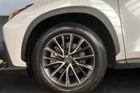 Lexus Seria NX din 2022 cu 50.600 km - oferta LEX198851 - foto 9