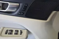 Volvo XC60 din 2023 cu 60.300 km - oferta VOL198857 - foto 14