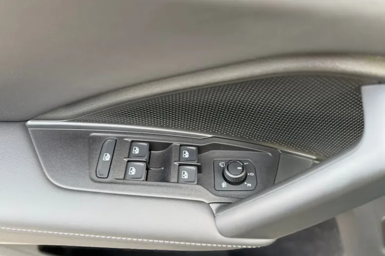 Volkswagen Tayron din 2025 cu 2.626 km - oferta VOL198861 - foto 8