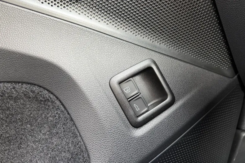 Volkswagen Tayron din 2025 cu 2.626 km - oferta VOL198861 - foto 11