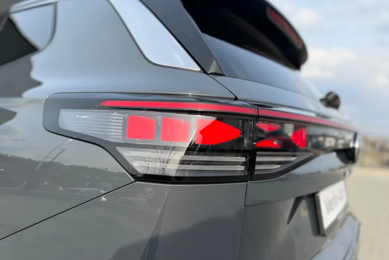 Volkswagen Tayron din 2025 cu 2.626 km - oferta VOL198861 - foto 17