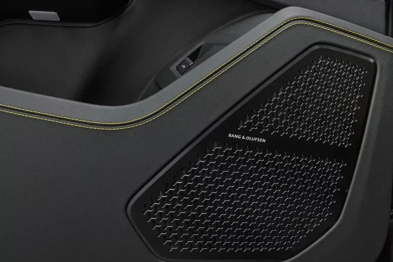 Lamborghini Urus din 2025 cu 24.000 km - oferta LAM198869 - foto 20