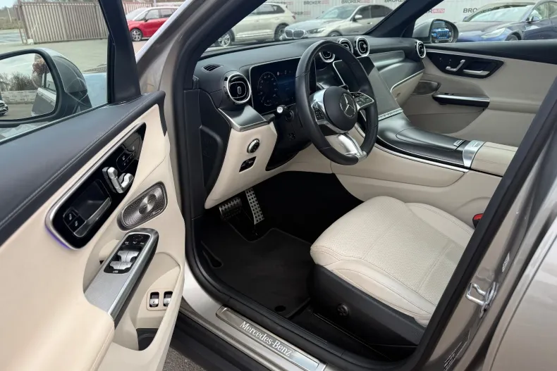 Mercedes-Benz GLC din 2023 cu 20.658 km - oferta MER198880 - foto 9