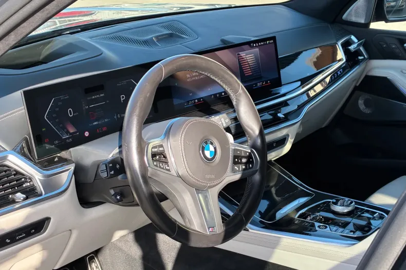 BMW X7 (Seria X) din 2024 cu 69.892 km - oferta BMW198884 - foto 13