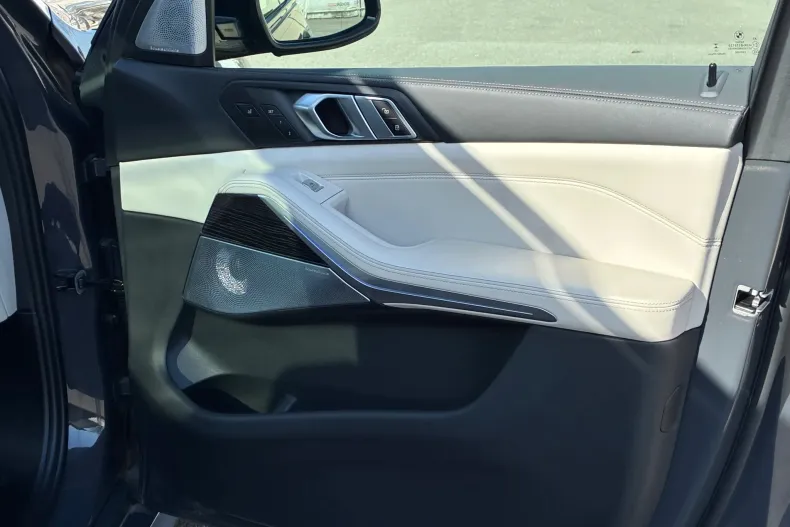 BMW X7 (Seria X) din 2024 cu 69.892 km - oferta BMW198884 - foto 25