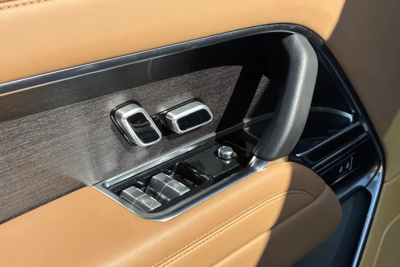 Land Rover Range Rover din 2022 cu 73.373 km - oferta LAN198885 - foto 27