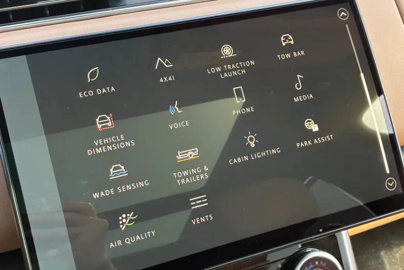 Land Rover Range Rover din 2022 cu 73.373 km - oferta LAN198885 - foto 40