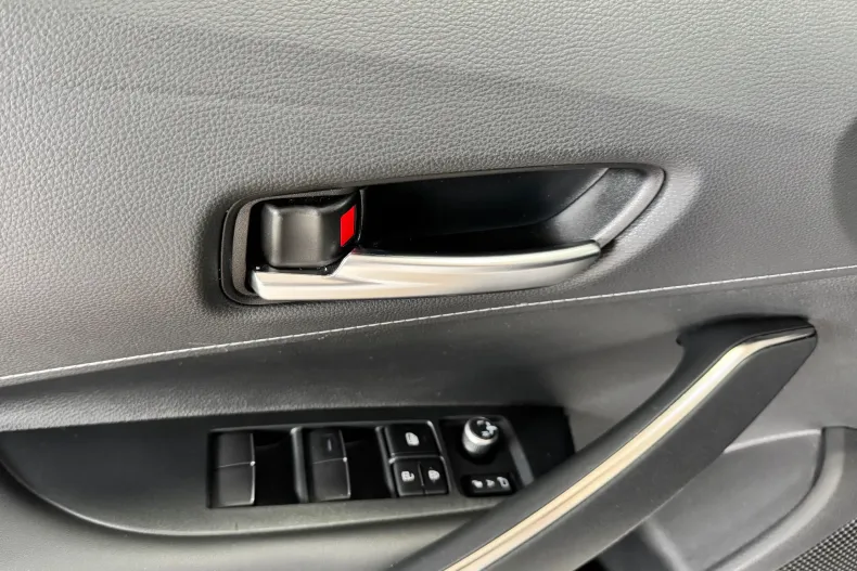 Toyota Corolla din 2024 cu 57.645 km - oferta TOY198887 - foto 16