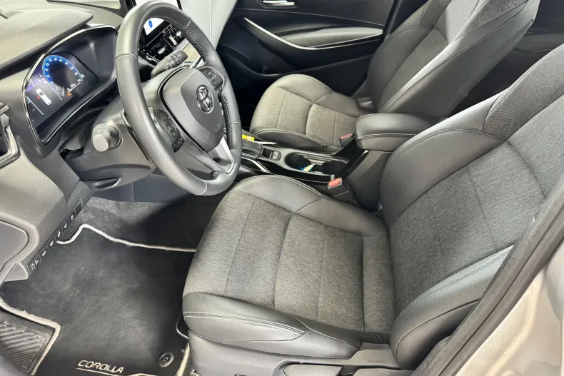 Toyota Corolla din 2024 cu 57.645 km - oferta TOY198887 - foto 17