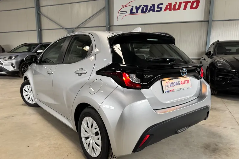 Toyota Yaris din 2023 cu 14.041 km - oferta TOY198890 - foto 3