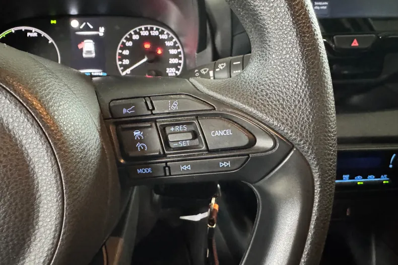 Toyota Yaris din 2023 cu 14.041 km - oferta TOY198890 - foto 12