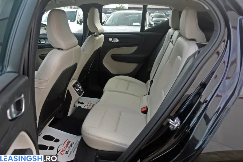 Volvo XC40 din 2021 cu 120.701 km - oferta VOL198891 - foto 28