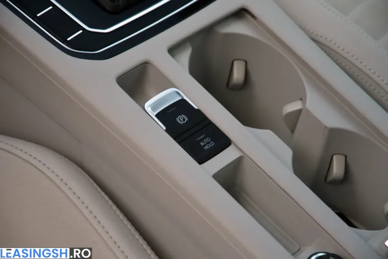 Volkswagen Passat din 2021 cu 173.914 km - oferta VOL198893 - foto 26