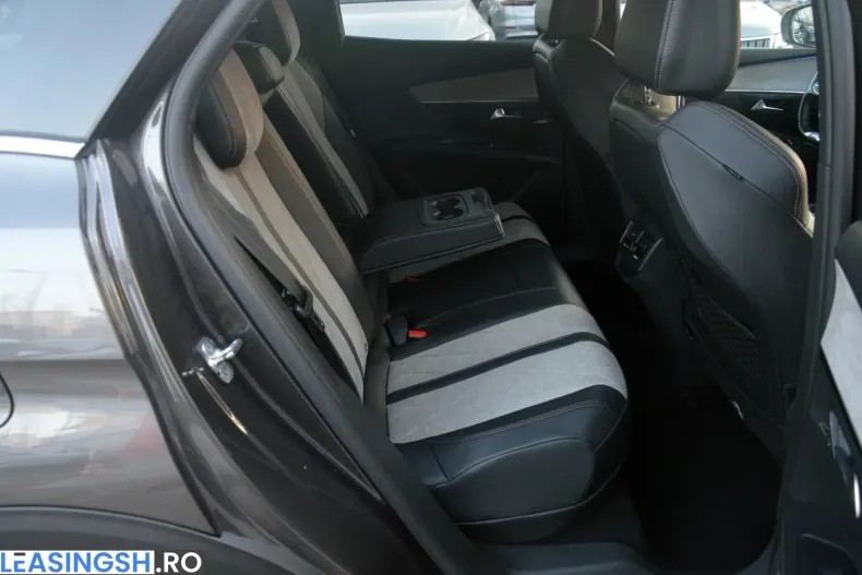 Peugeot 3008 din 2020 cu 126.387 km - oferta PEU198894 - foto 29