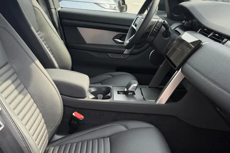 Land Rover Discovery Sport din 2025 cu 900 km - oferta LAN198902 - foto 5