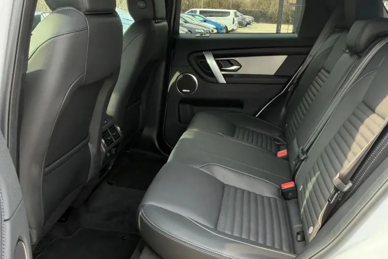 Land Rover Discovery Sport din 2025 cu 900 km - oferta LAN198902 - foto 8