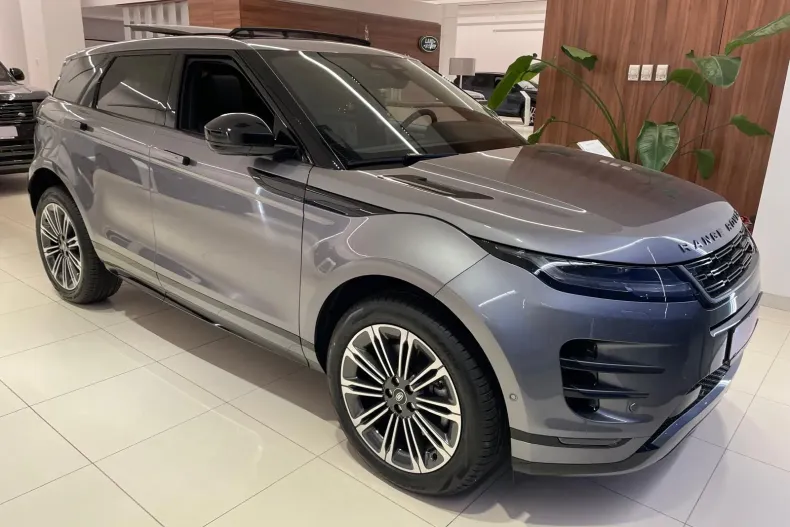 Land Rover Range Rover Evoque din 2025 cu 600 km - oferta LAN198903 - foto 1