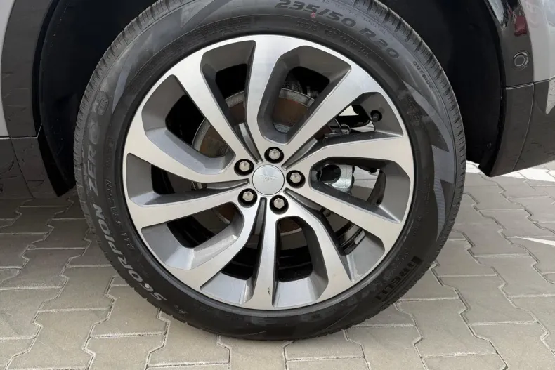 Land Rover Discovery Sport din 2025 cu 800 km - oferta LAN198904 - foto 4