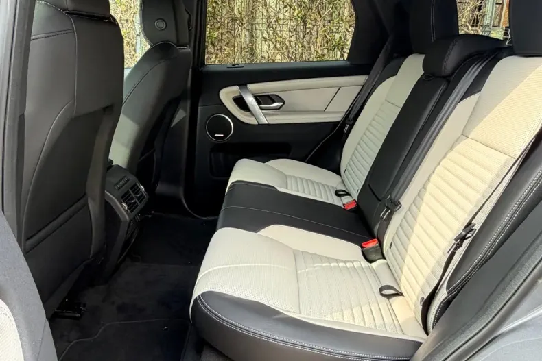 Land Rover Discovery Sport din 2025 cu 800 km - oferta LAN198904 - foto 7