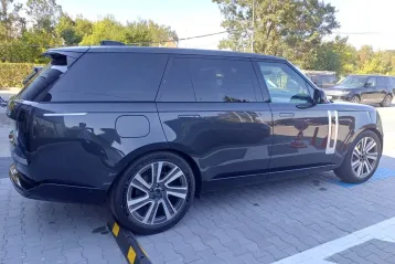 Land Rover Range Rover din 2025 - oferta LAN198905