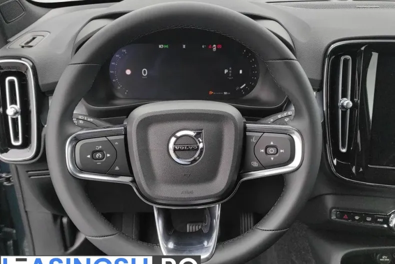 Volvo XC40 din 2025 cu 250 km - oferta VOL198907 - foto 10