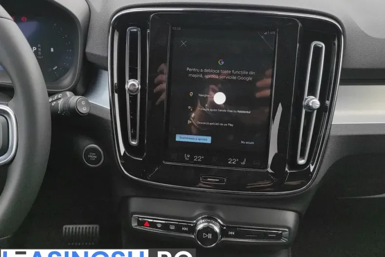 Volvo XC40 din 2025 cu 250 km - oferta VOL198907 - foto 16