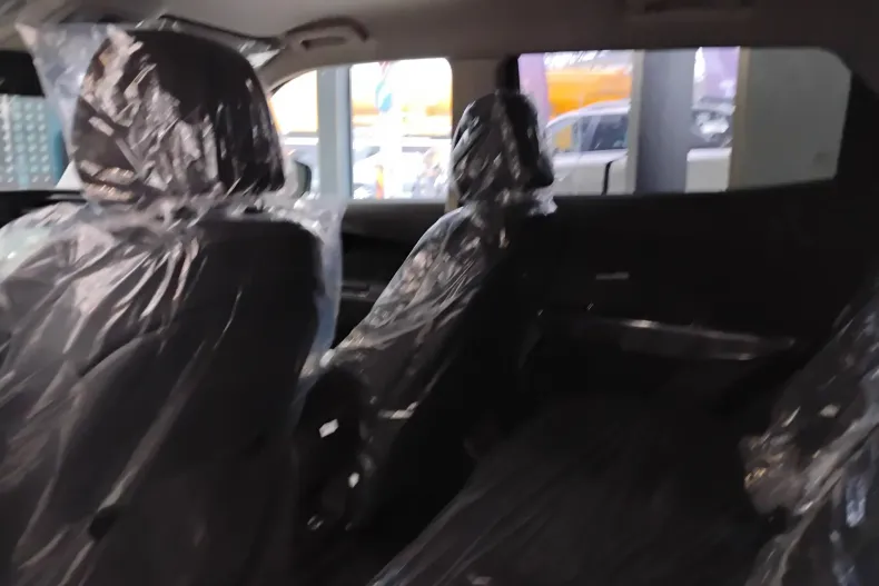 KGM Korrando din 2025 cu 2 km - oferta KGM198908 - foto 13