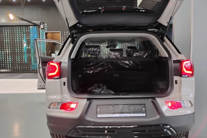 KGM Korrando din 2025 cu 2 km - oferta KGM198908 - foto 14