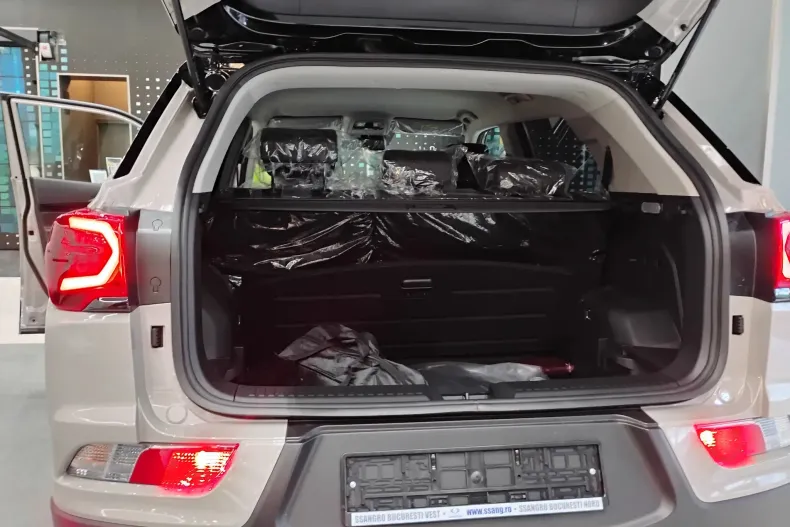 KGM Korrando din 2025 cu 2 km - oferta KGM198908 - foto 16