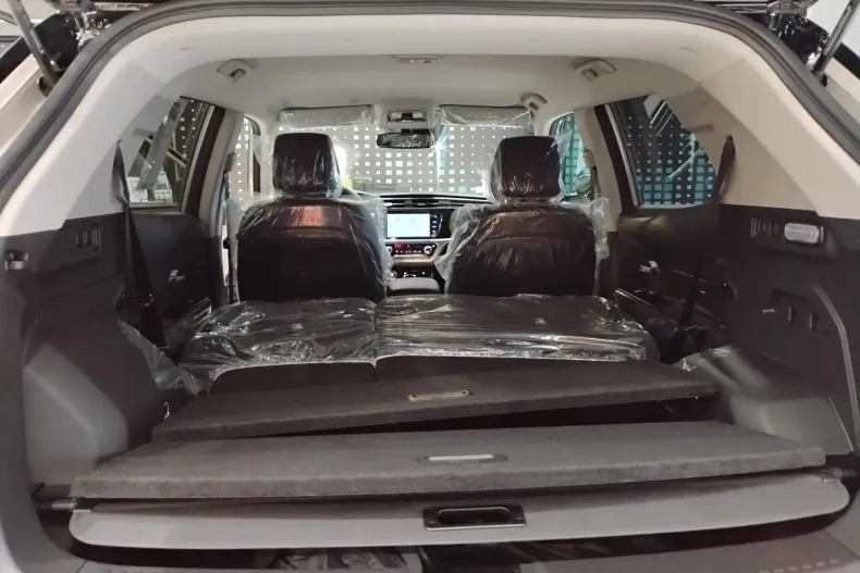 KGM Korrando din 2025 cu 2 km - oferta KGM198908 - foto 20