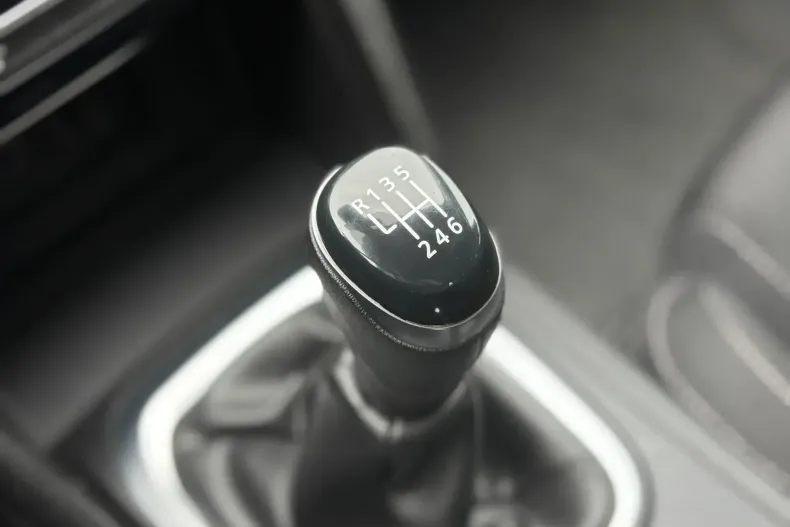 Renault Megane din 2021 cu 60.690 km - oferta REN198911 - foto 30