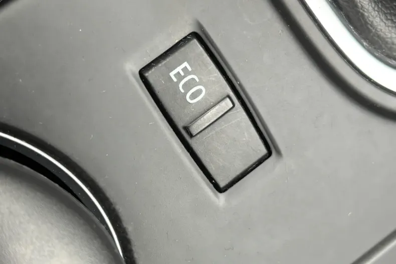 Renault Megane din 2021 cu 60.690 km - oferta REN198911 - foto 31