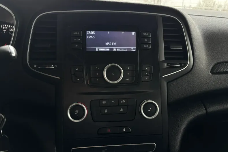 Renault Megane din 2023 cu 101.500 km - oferta REN198912 - foto 24