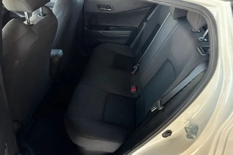 Toyota C-HR din 2022 cu 175.000 km - oferta TOY198914 - foto 37