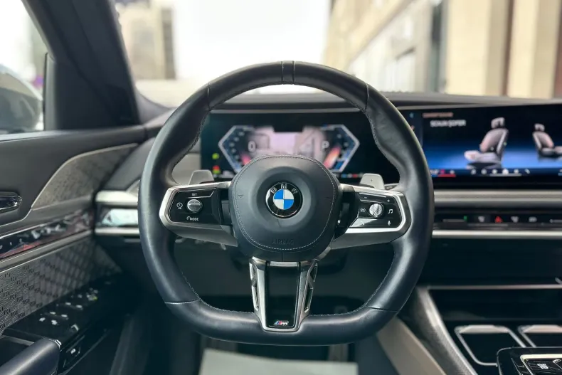 BMW 740d (Seria 7) din 2025 cu 54.000 km - oferta BMW198915 - foto 23