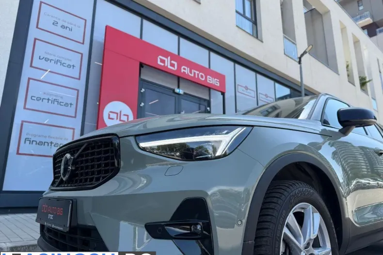 Volvo XC40 din 2025 cu 13.000 km - oferta VOL198918 - foto 14