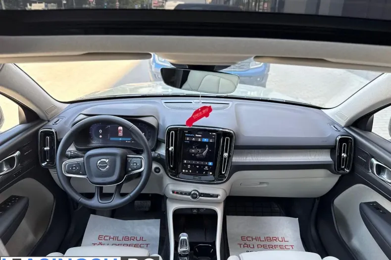 Volvo XC40 din 2025 cu 13.000 km - oferta VOL198918 - foto 27