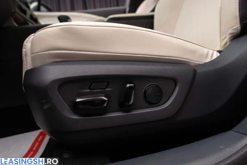 Lexus Seria RX din 2025 cu 30 km - oferta LEX198922 - foto 30