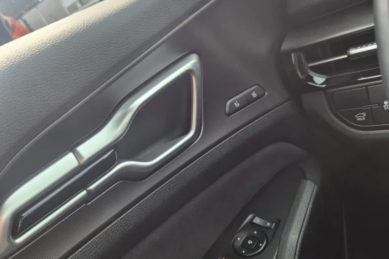 Kia Sportage din 2025 cu 799 km - oferta KIA198923 - foto 15